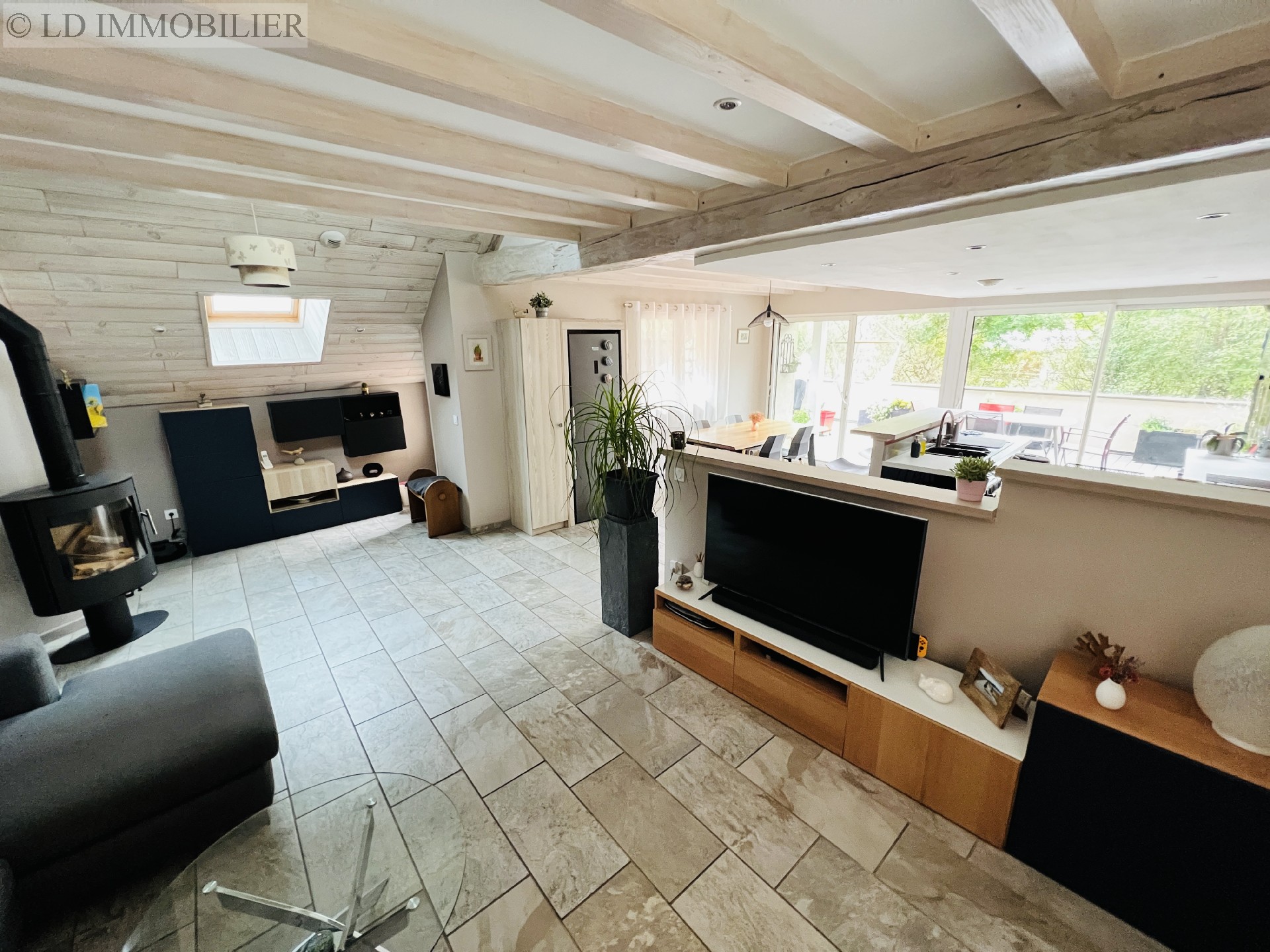 Vente maison  villa - MERY 113,87 m², 5 pièces